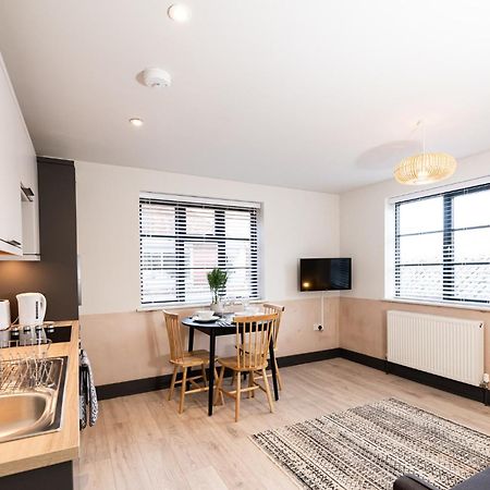 2 Castle Mews Daire Salisbury Dış mekan fotoğraf